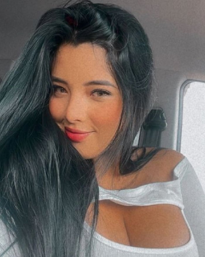 La obrera hispana Alejandra Quiroz responde a los ataques