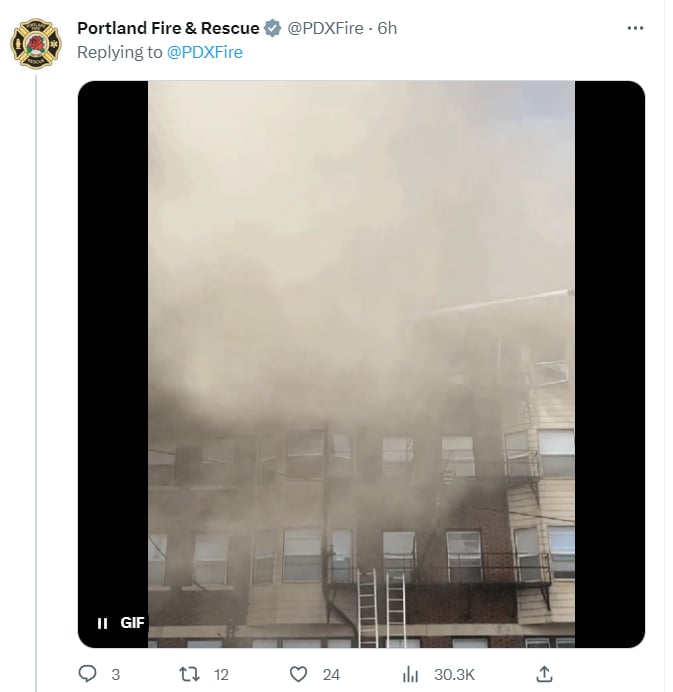 EXPLOSIÓN CONSUMIÓ PARTE DE EDIFICIO