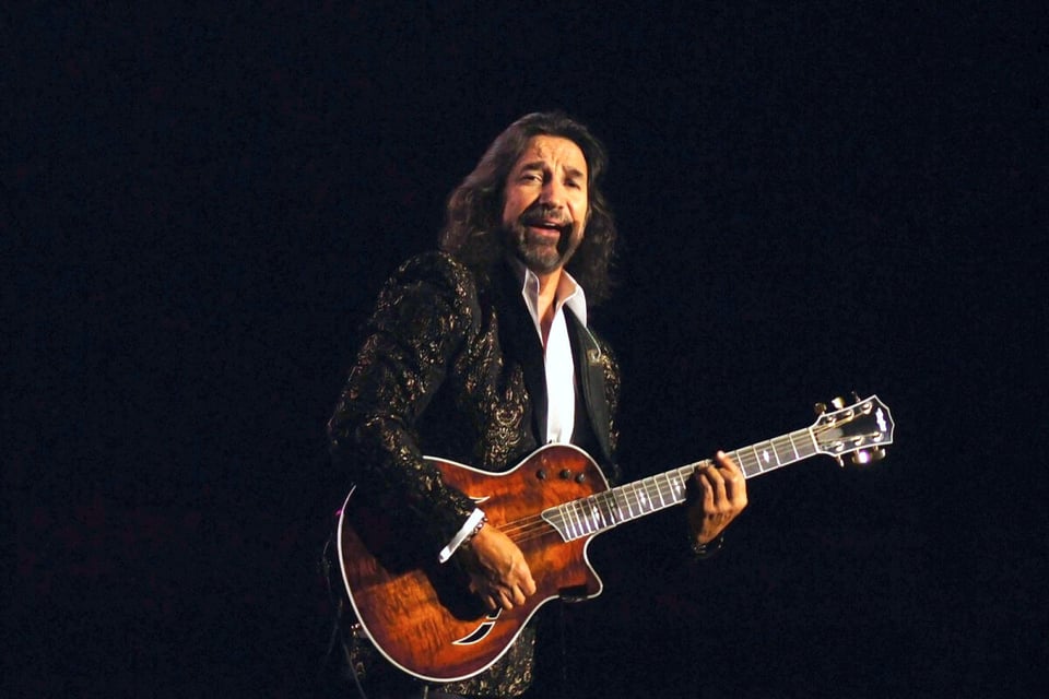 Los Bukis, Marco, cantante, música, México