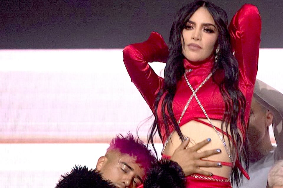 Influencer, Mexican model, deception, celebrities, MundoNOW
