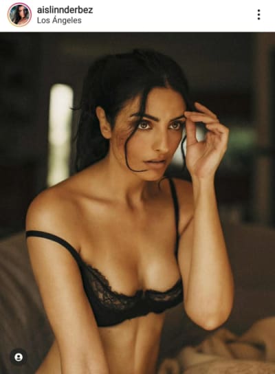 Aislinn Derbez poses like never before and even her father, Eugenio Derbez, reacts