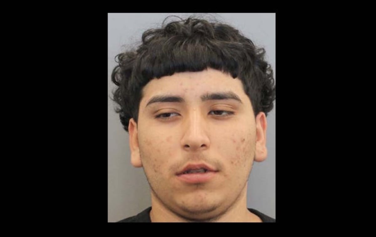 Kevin Zavala fue detenido en Houston acusado de un cargo de asalto agravado con arma de fuego en un tiroteo en el centro de la ciudad.