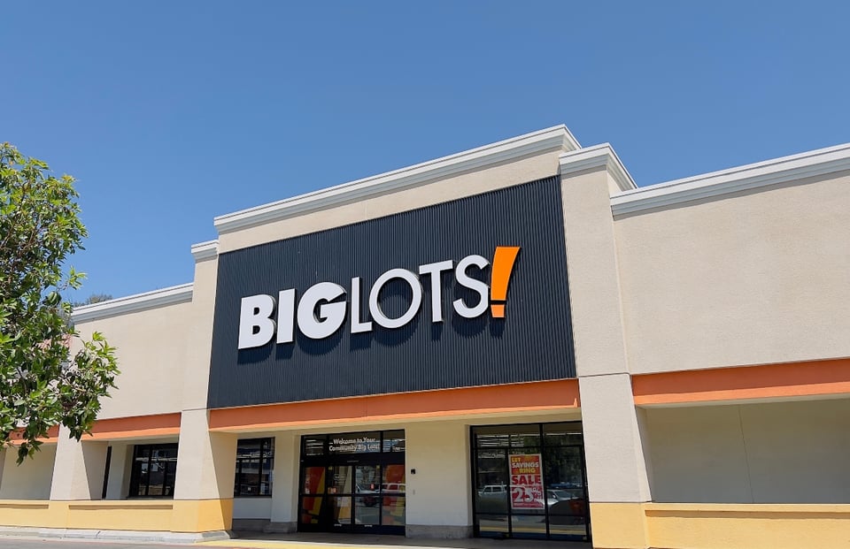 Big Lots 300 stores, branches, stores, Big Lots, MundoNOW, Big Lots Bankruptcy Closure