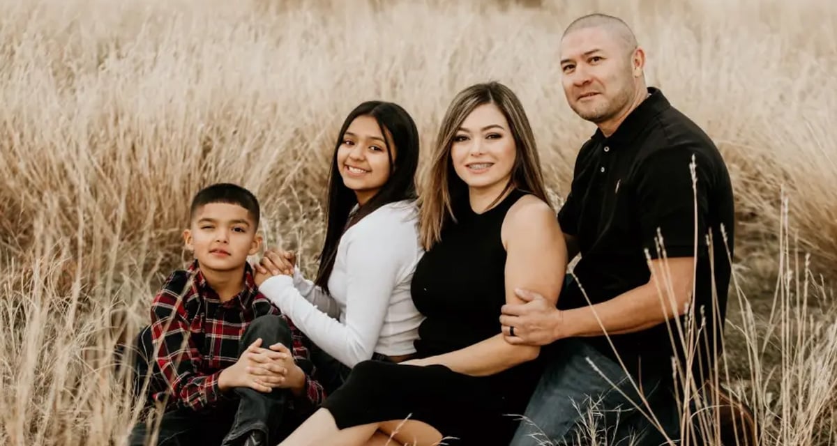 Hispano en Texas mató a su esposa y a sus dos hijos y luego se suicidó.