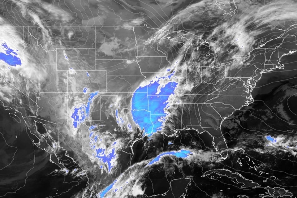 Arctic air wave, cold, snow, weather, MundoNOW, Arctic Air Wave to Greet 2025