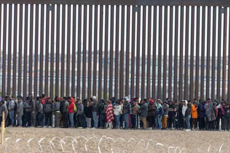CHNV program revoked, deportation, immigrants, program, system