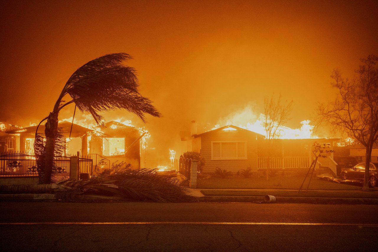 Tragedy in Los Angeles: Fires leave 10 dead and thousands of structures affected