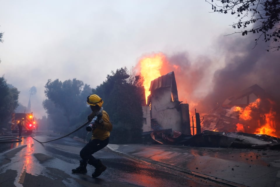 Suspected arsonist arrested in California, Evacuations, Risks, Tragedy, Detention, USA