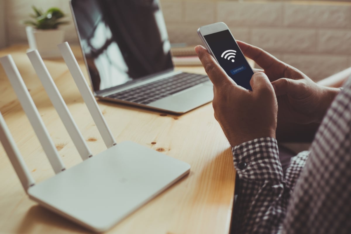Alejar teléfono del router, WiFi, Internet, Tecnología, Dispositivos