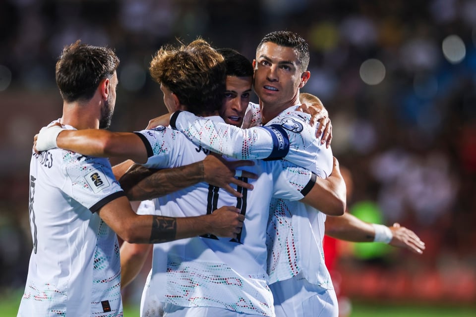 Armenia 0-5 Portugal. Cristiano Ronaldo firmó un doblete en la goleada lusa por las Eliminatorias Mundialistas 2025 rumbo al Mundial 2026.