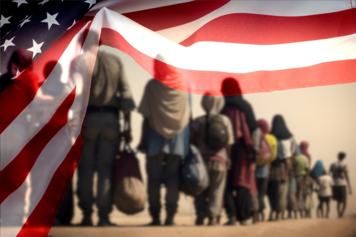 United States Promotes “Self-Deportations” With Cash Incentives and Record Expulsions in 2025
