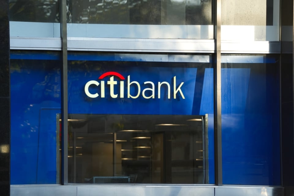 Citibank anuncia cierre total