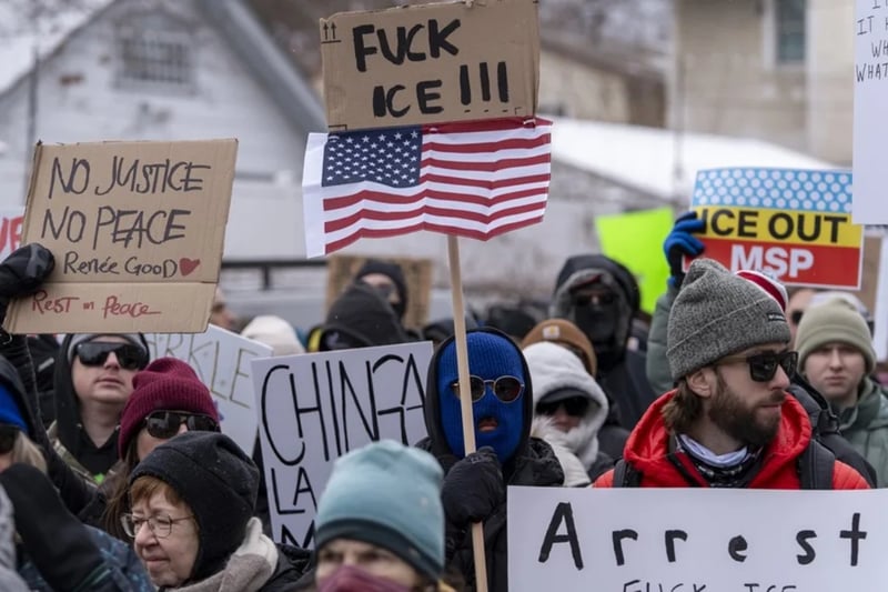 Trump, respalda a ICE, demanda MundoNOW
