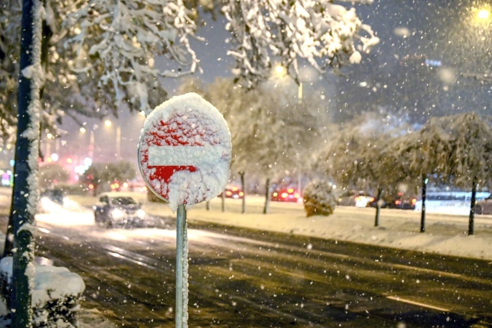 Tormenta invernal avanza en EEUU