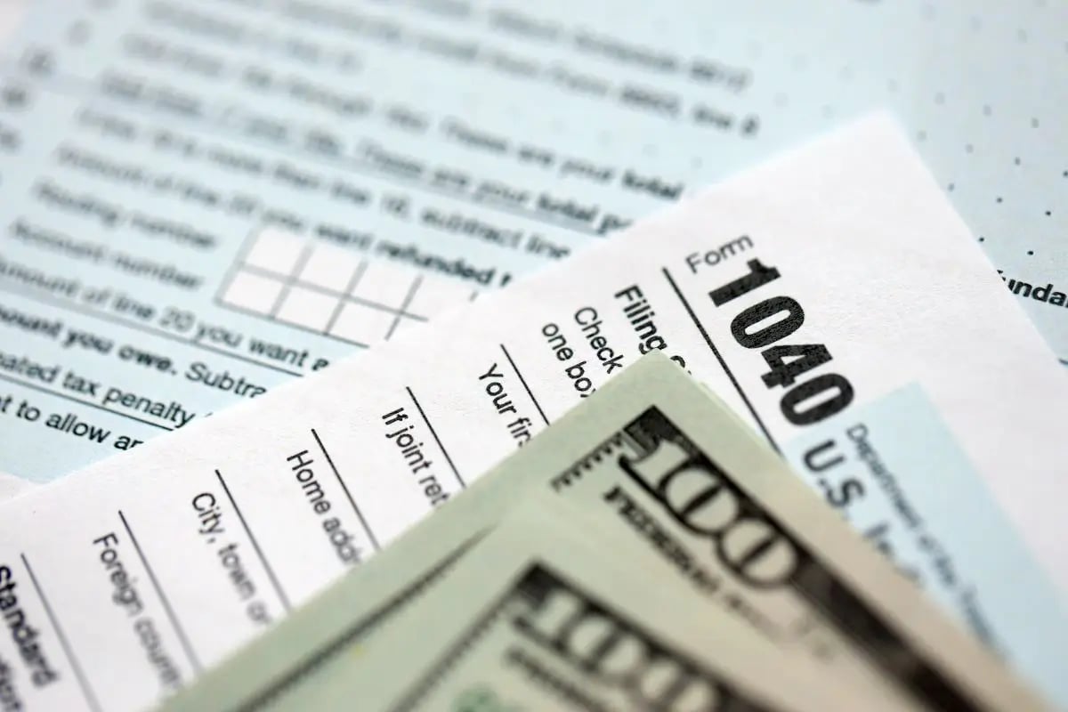5 errores más comunes que te hacen pagar impuestos de más (y cómo evitarlos)