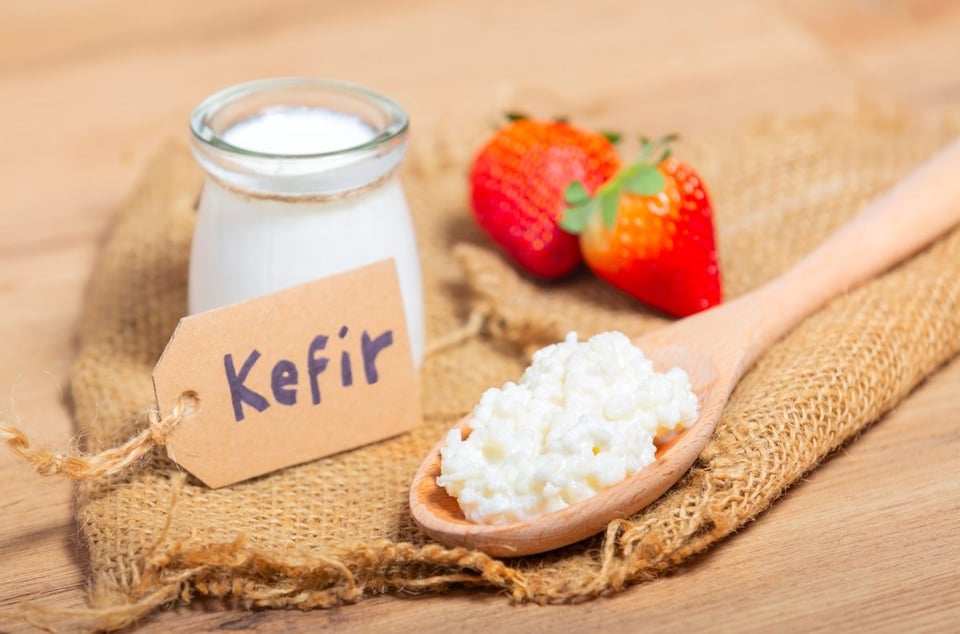 kefir, postbioticos, alimentos, saludables, instestinos, estomago
