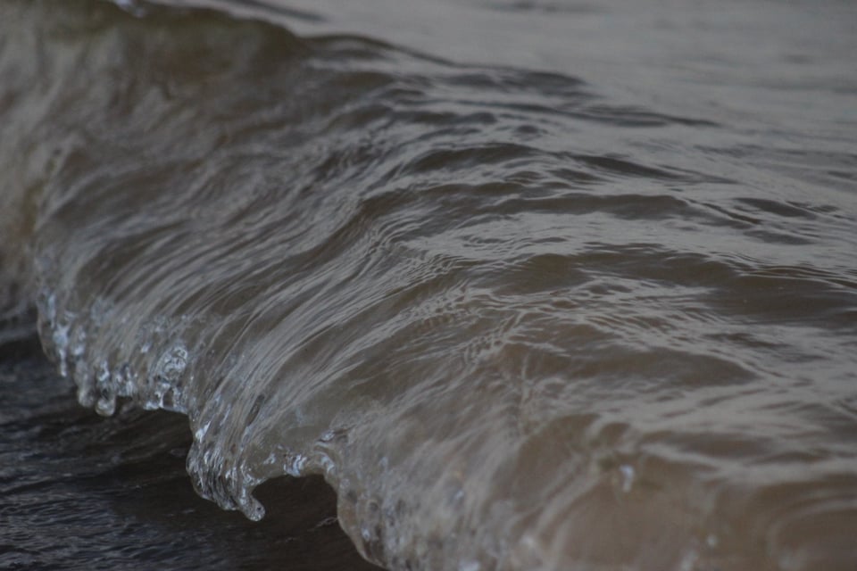 Mini tsunami, Mar del Plata, Argentina, MundoNOW