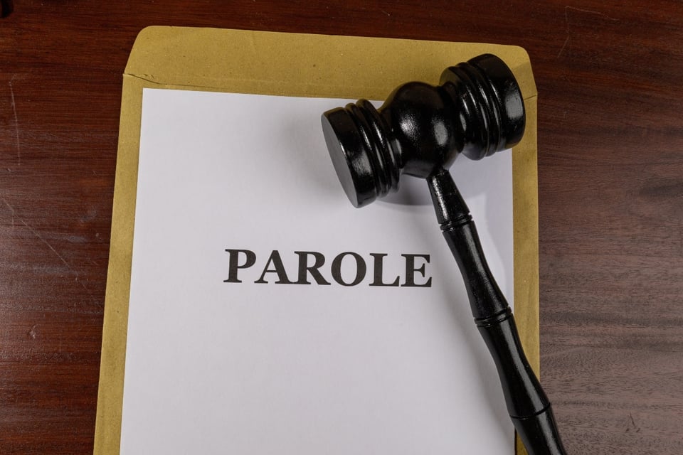 ¿Qué es Military Parole in Place?