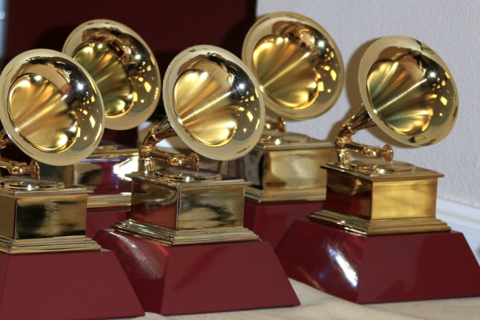 Billie Eilish contra ICE en los Grammy