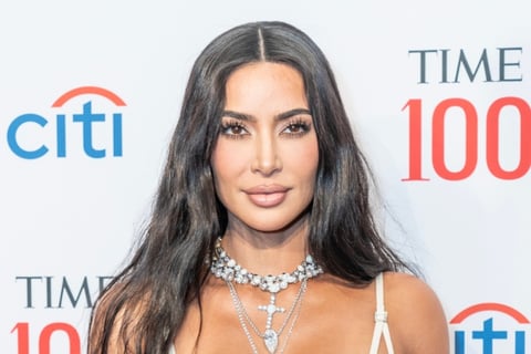 Kim Kardashian interviene y logra la liberación bajo fianza de preso que pasó 29 años en el corredor de la muerte