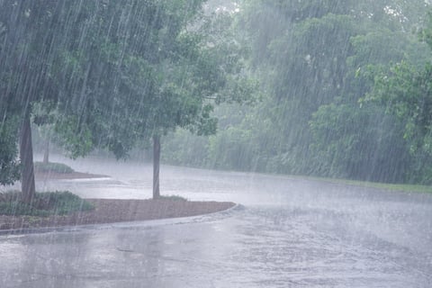 Lluvias torrenciales amenazan al sur de Estados Unidos con inundaciones durante varios días