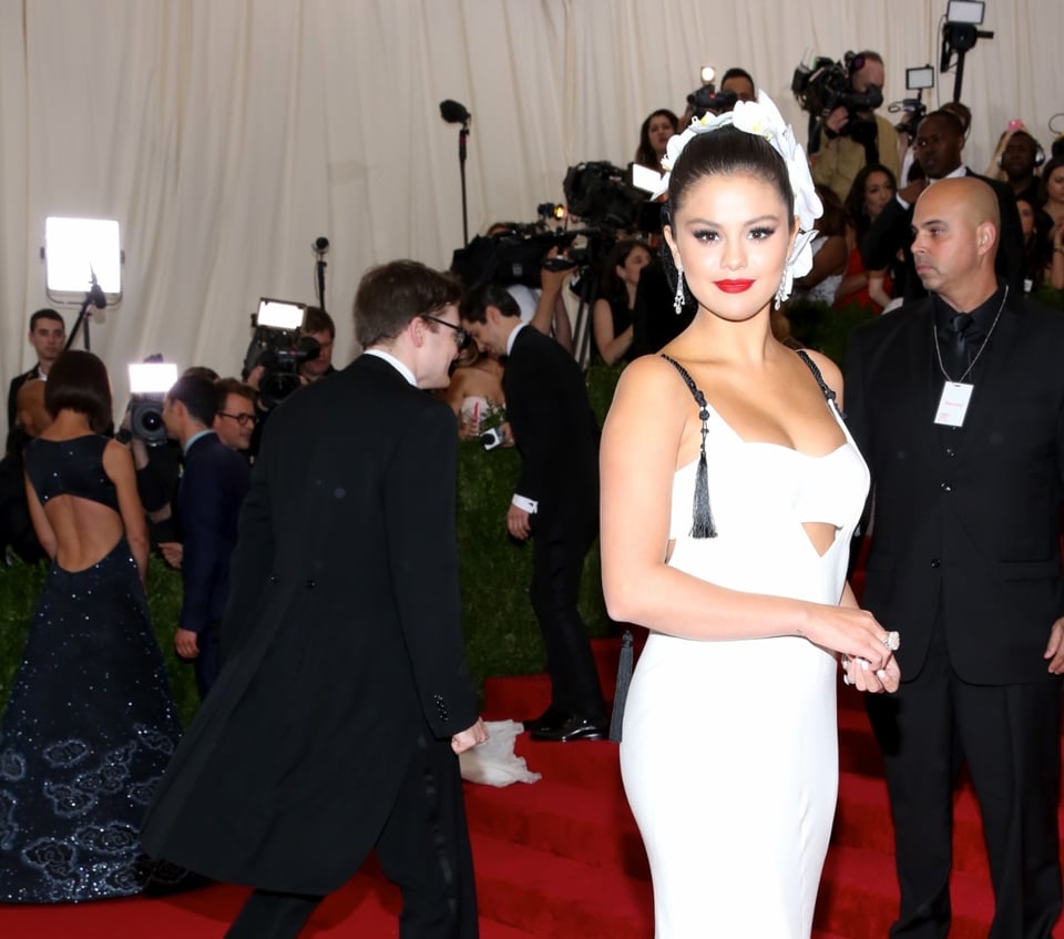 celebrity, event, entertainment, white gown, MundoNOW