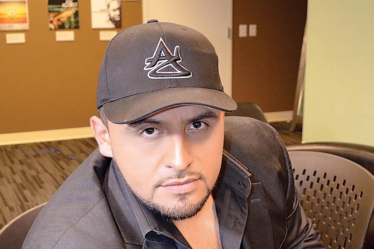Juan Rivera rompe el silencio tras cierre del boutique de Jenni Rivera