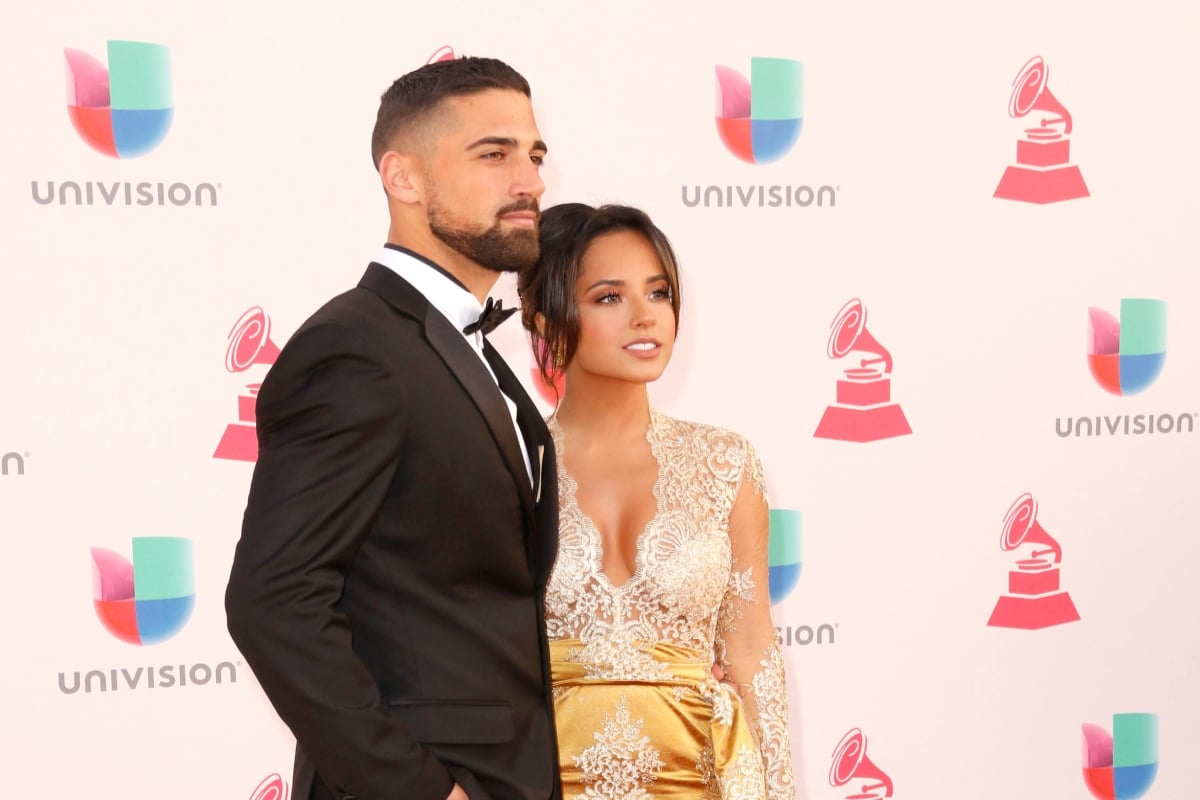 Who was Viviana, the deceased sister of soccer player Sebastian Lletget?