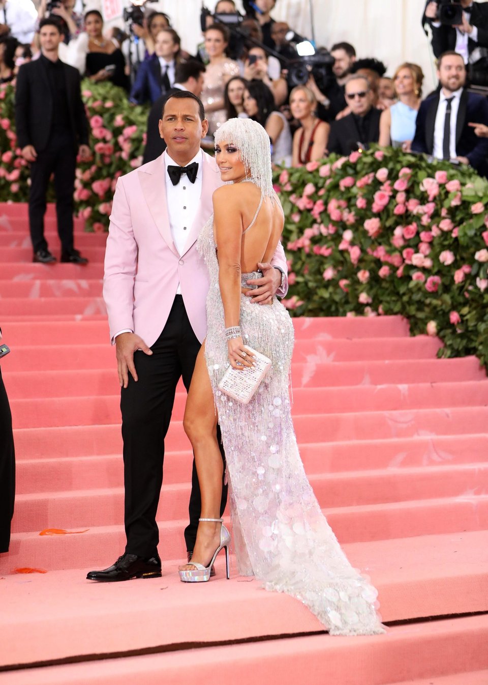 The broken relationship between Alex and JLo