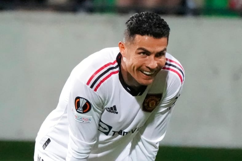 Who is the mother of Cristiano Ronaldo’s first child?