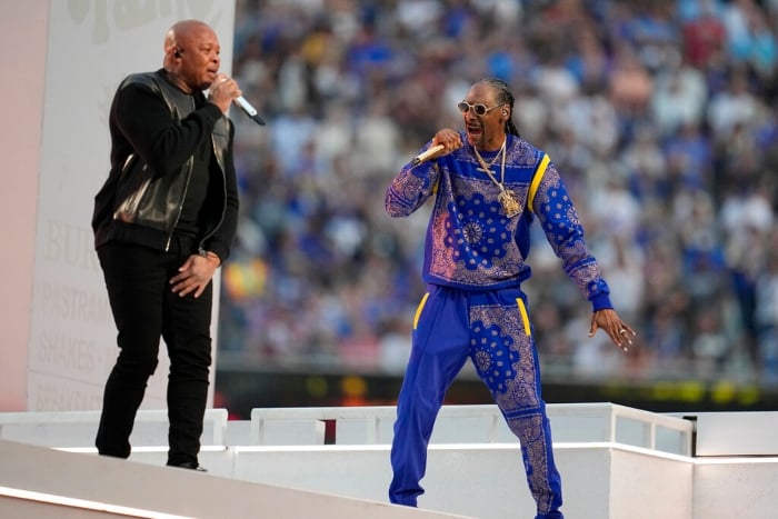 Dr. Dre, Snoop Dogg, rappers, singers, sports