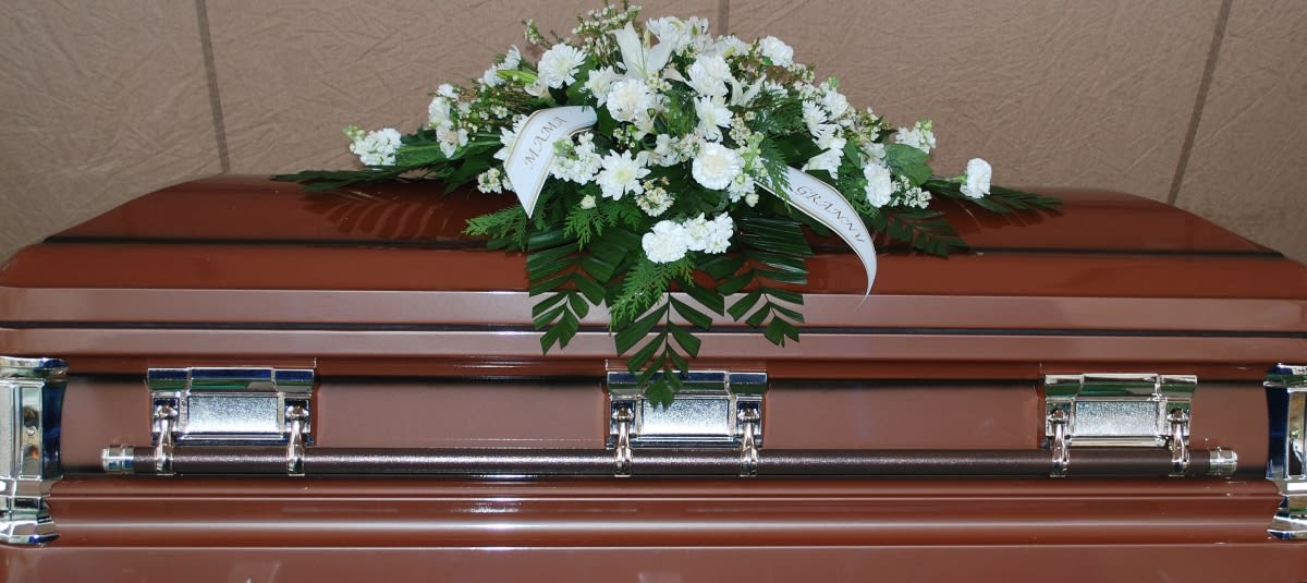 Singer and YouTuber Lil Bo Weep dies at 22 after severe depression