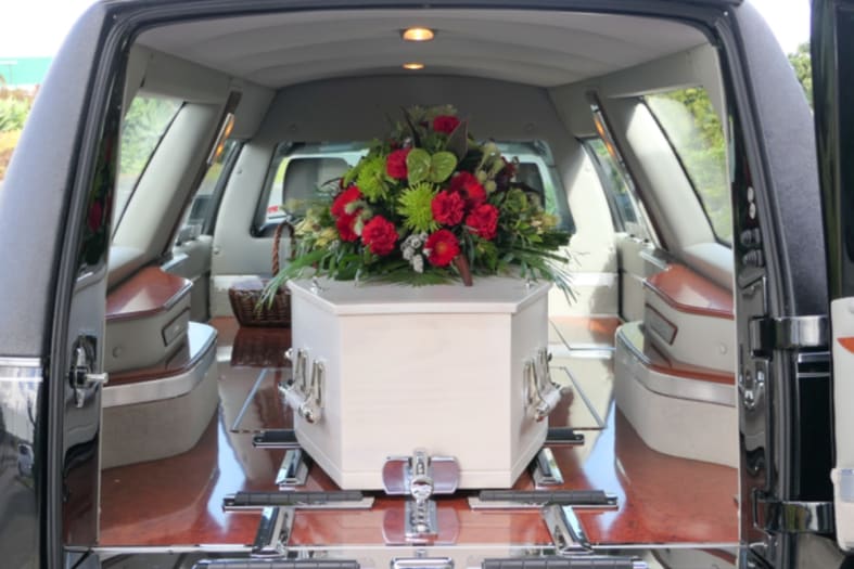 Gun influencer Neal Currey dies (PHOTOS)
