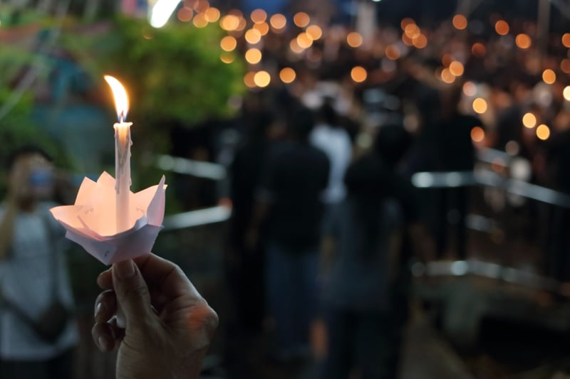 flores, vela, muere, funeral, MundoNOW