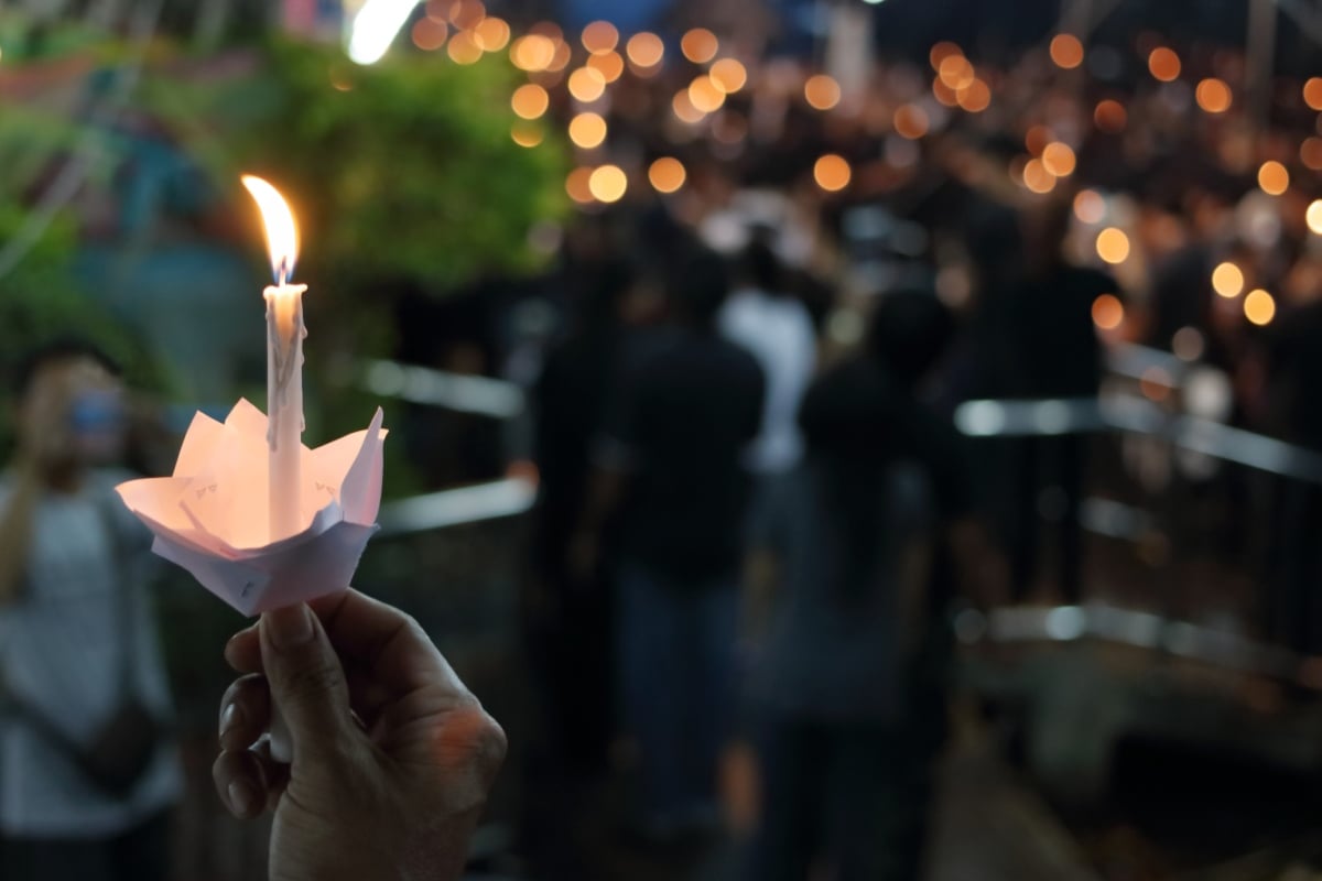 flores, vela, muere, funeral, MundoNow