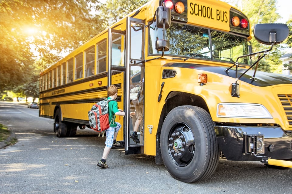 autobús escolar, escuela, EEUU, Estados Unidos, MundoNow