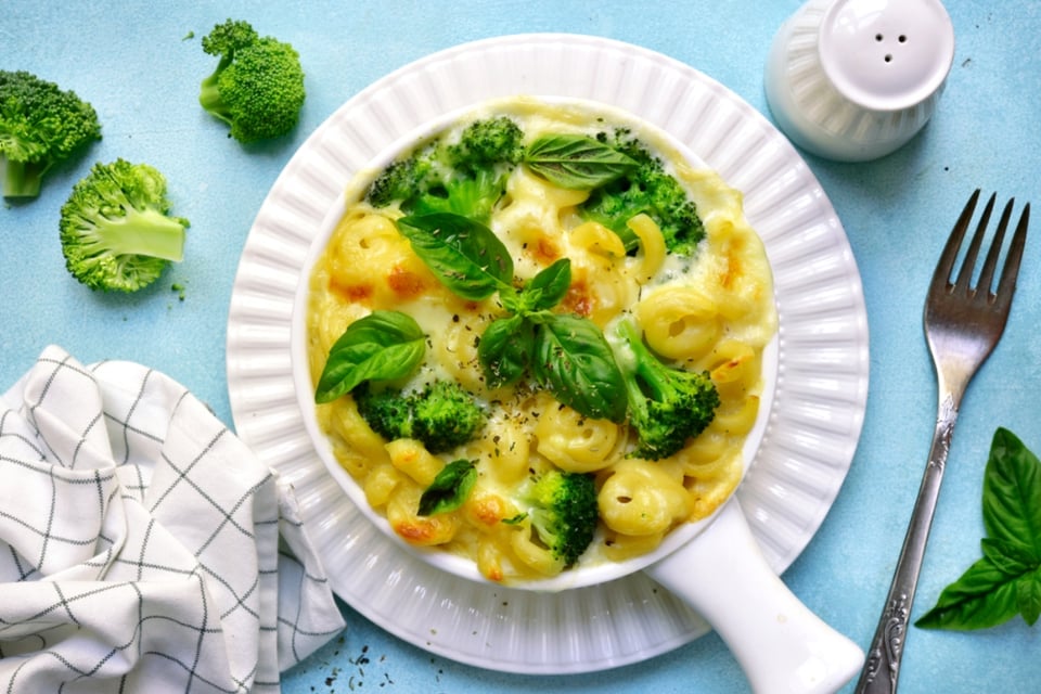 Roasted broccoli, cheese, Broccoli with cheese, recipes, MundoNow