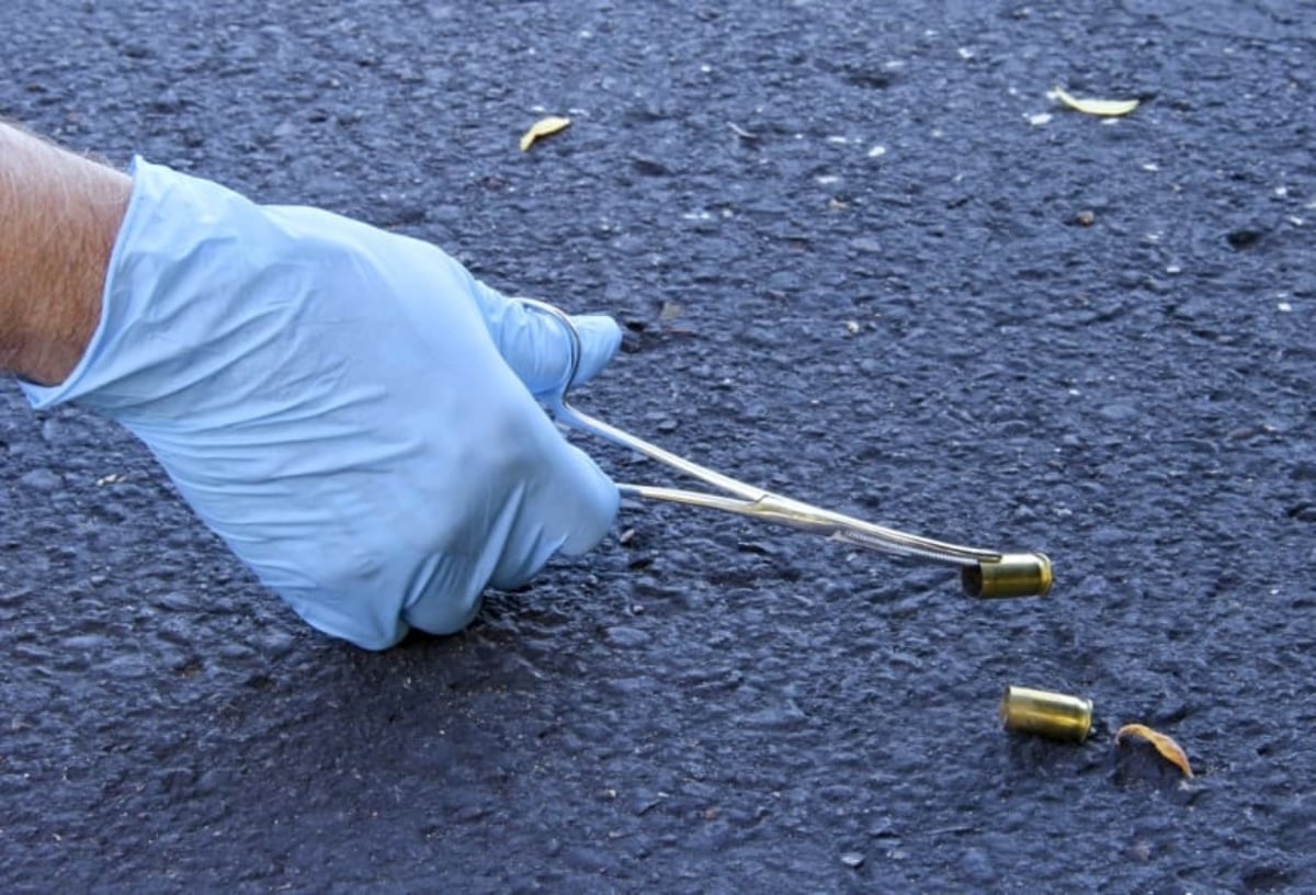 Shooting in Acapulco leaves two Mexican tourists dead