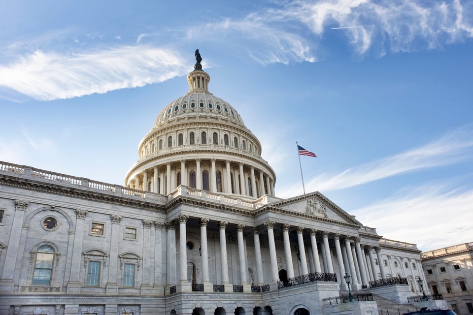 Democrats, Donald Trump, Mary Peltola, Jared Golden, MundoNOW