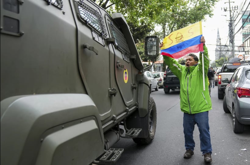 Ecuador, Guayaquil, policía, Colombia, mundonow