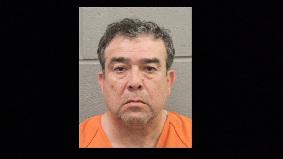 Salvador Casillas, Texas, policía, ataque, cárcel
