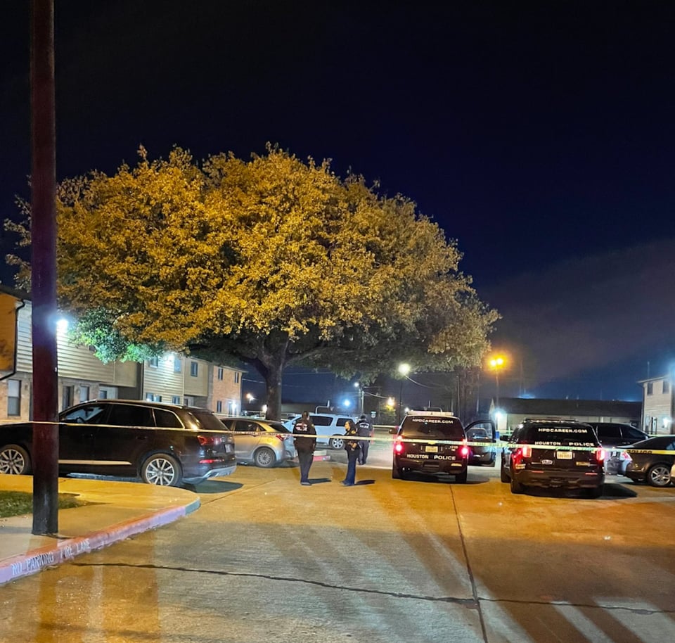 Salvador Casillas, Texas, policía, ataque, cárcel