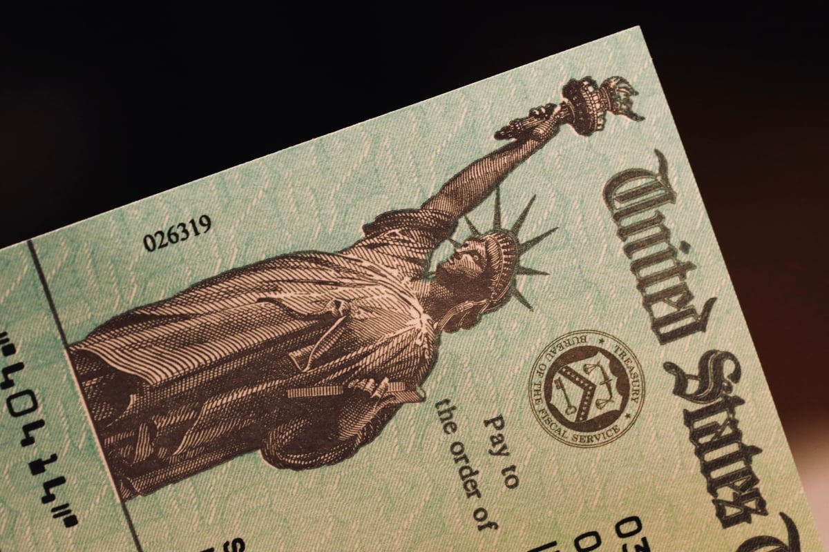 Anuncian cuarto cheque de $400 dólares ¿Quiénes lo recibirían?