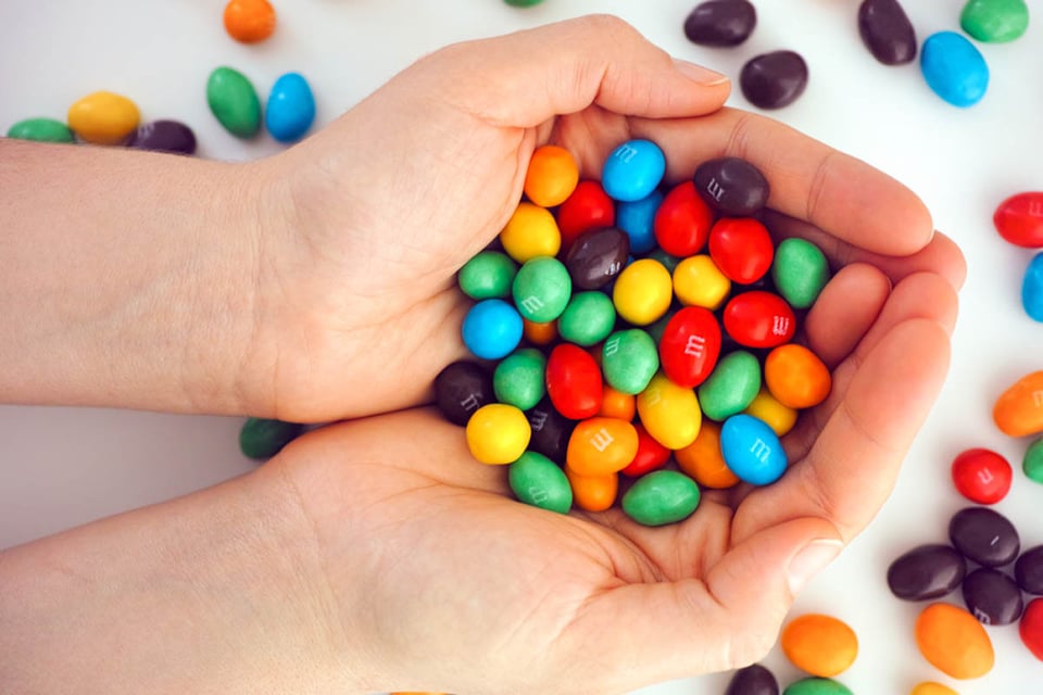 M&Ms, dulces de halloween más populares, halloween, dulces, MundoNOW