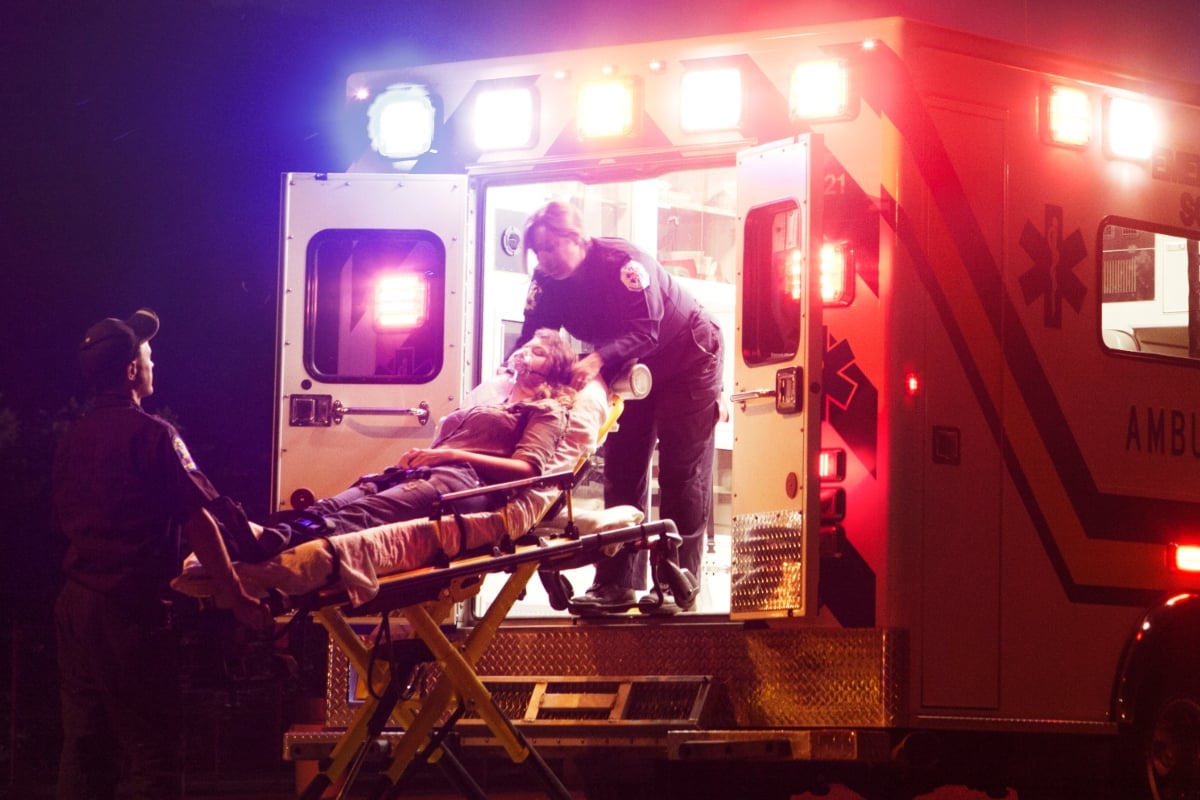 Reportan 3 muertos y heridos tras colapso de andamio en Carolina del Norte