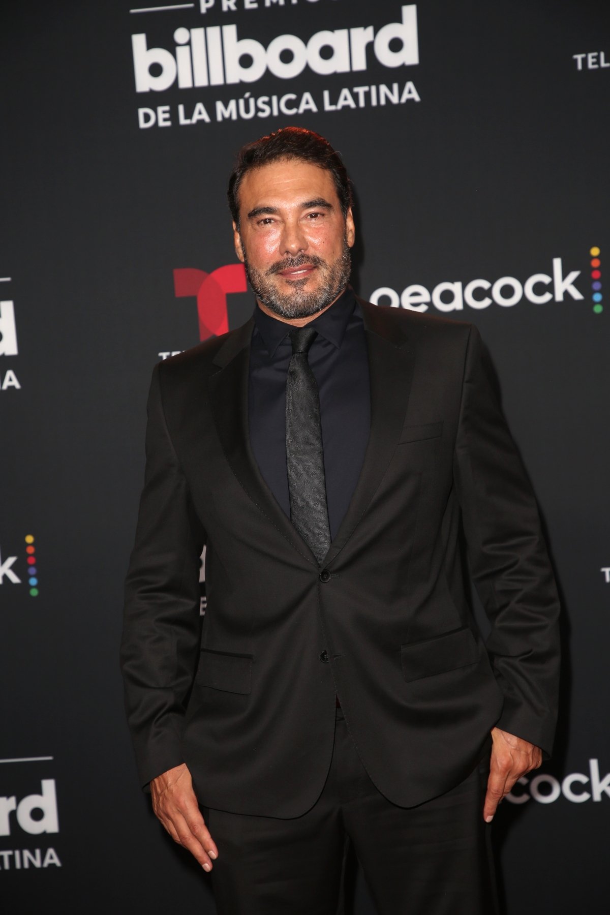 Soap star Eduardo Yáñez is accused of going overboard with botox
