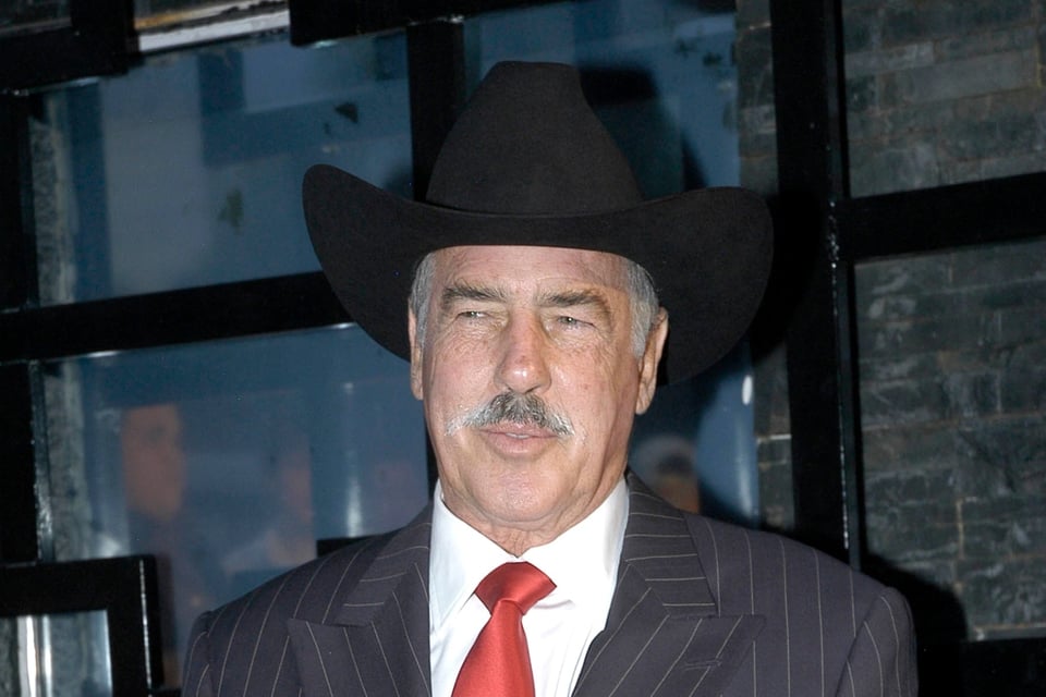 Hispanic celebrities dead in 2023, Andrés García, Pedro Navaja, death, MundoNOW