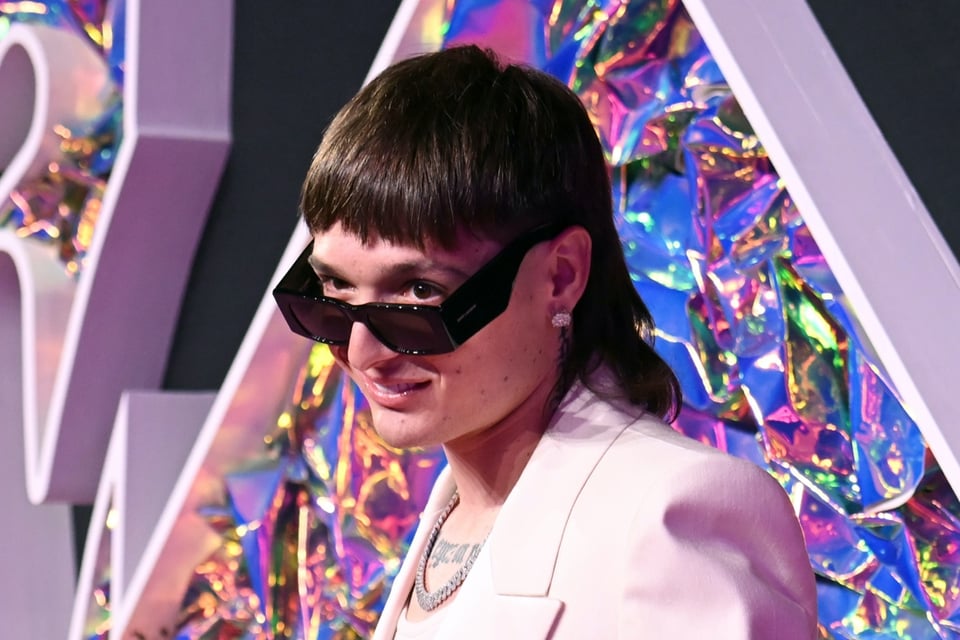 Peso Pluma's net worth, Mexican composer, corridos tumbados, Latin trap, reggaeton, MundoNOW