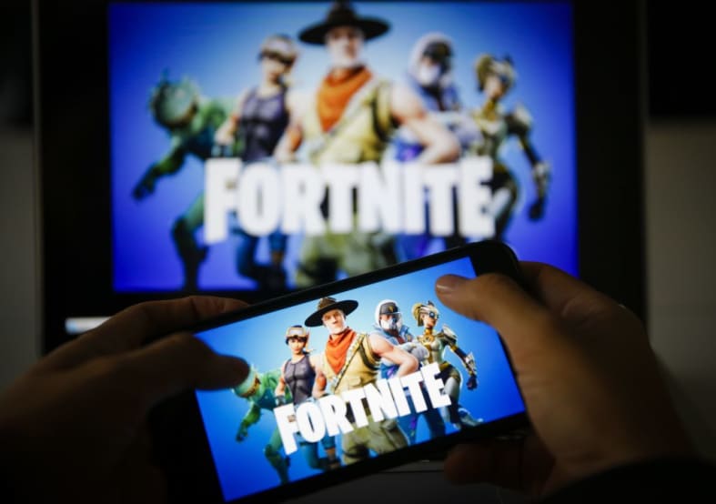 Fortnite Chapter 4 Season 2: Tricks to earn XP and level up fast