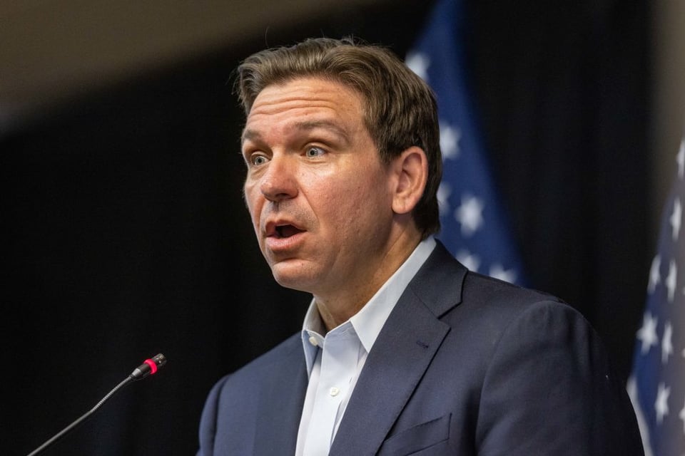 Ron DeSantis acordó suspender temporalmente la orden de ejecución